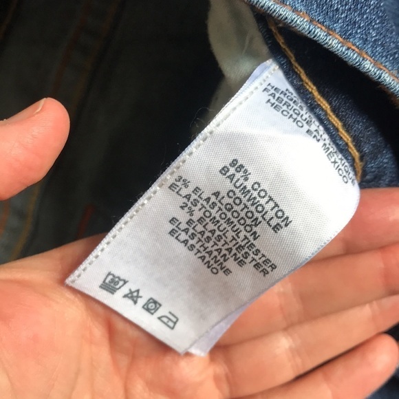 True Religion Mens size 42 Geno Cut Off blue Jean shorts made USA - Picture 5 of 6